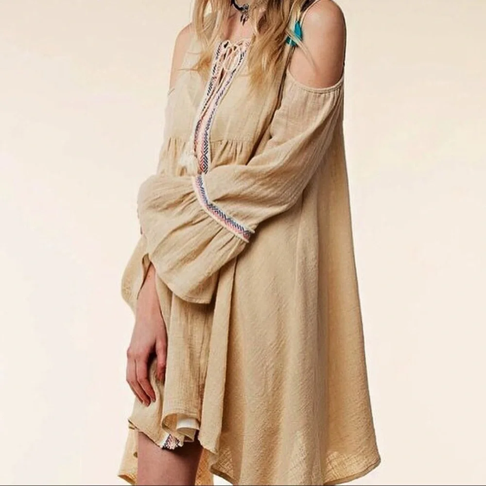 Boho Cold Shoulder Dress - Picture 4 of 5